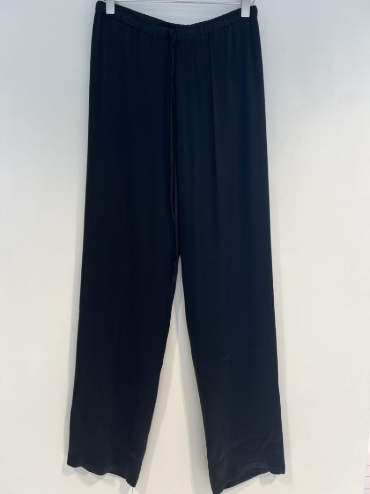 0090 noir