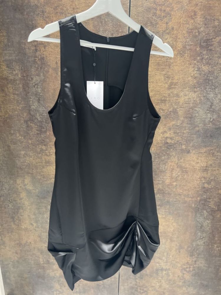 09010 BLACK